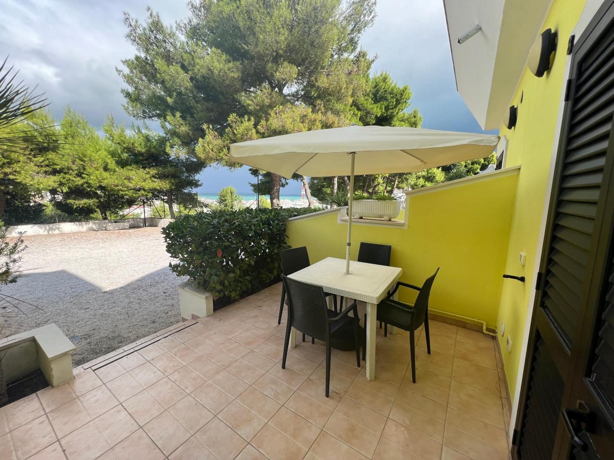 Argeste Club Vacanze Βιέστε Εξωτερικό φωτογραφία