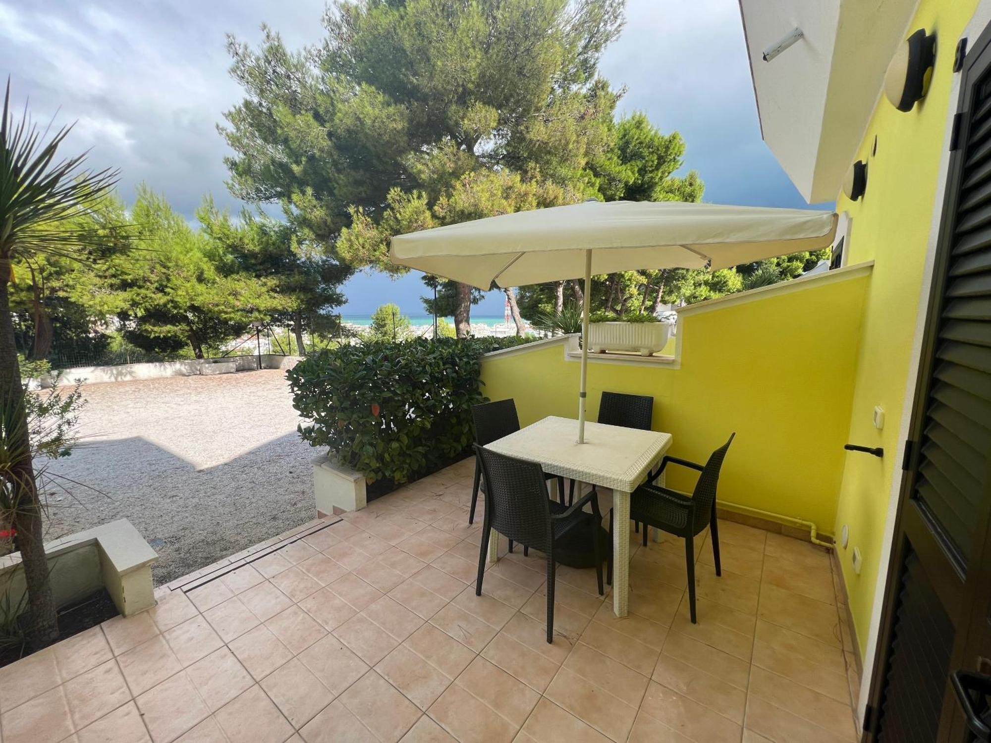 Argeste Club Vacanze Βιέστε Εξωτερικό φωτογραφία